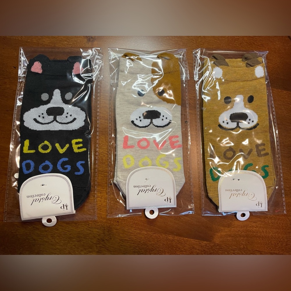 Socks. Women’s Love Dogs Socks. New
